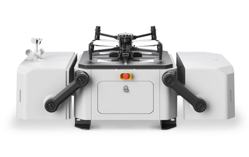 DJI Matrice 30 + DJI Dock